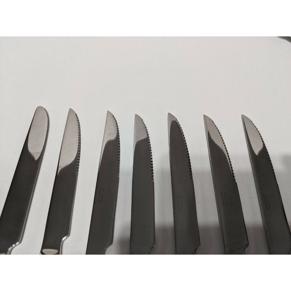 Reed & Barton BROOKSHIRE 7 Dinner Steak Knives Stainless Flatware 9 5/8" - Picture 4 of 8